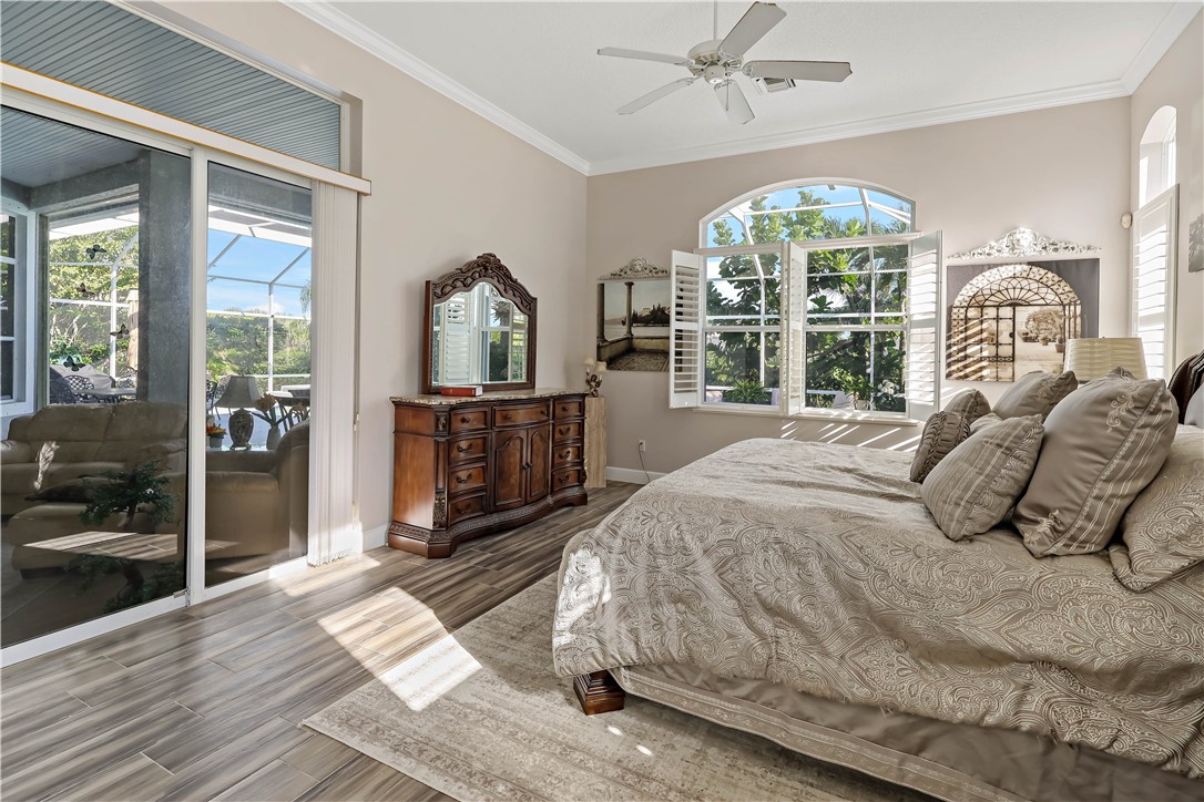 7650 S Village Square
