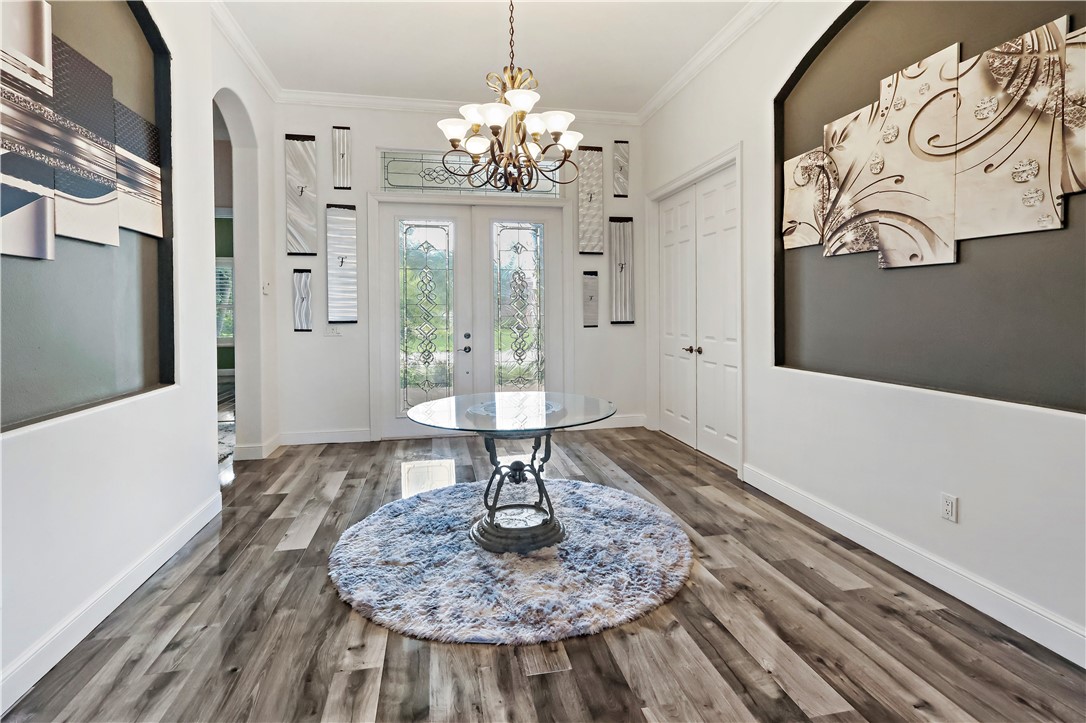 7650 S Village Square