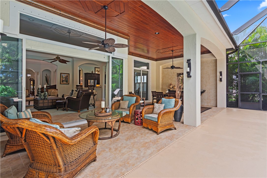 1201 W Island Club Square