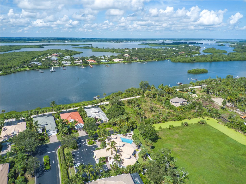 1201 W Island Club Square