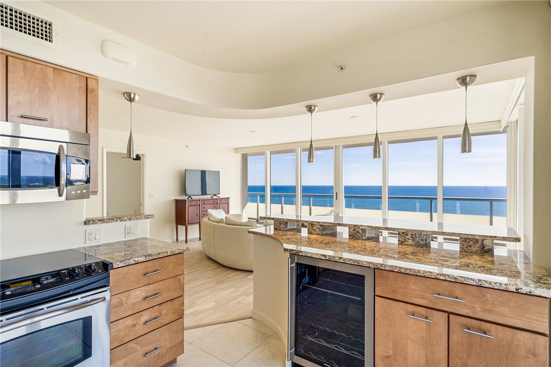 3554 Ocean Drive 1104N