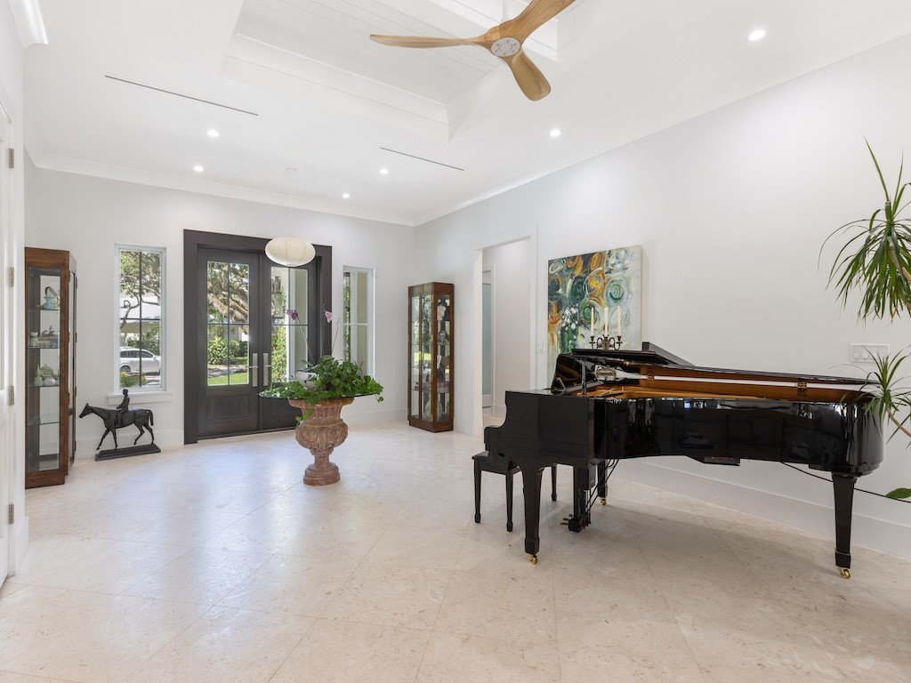 1650 Riomar Cove Lane