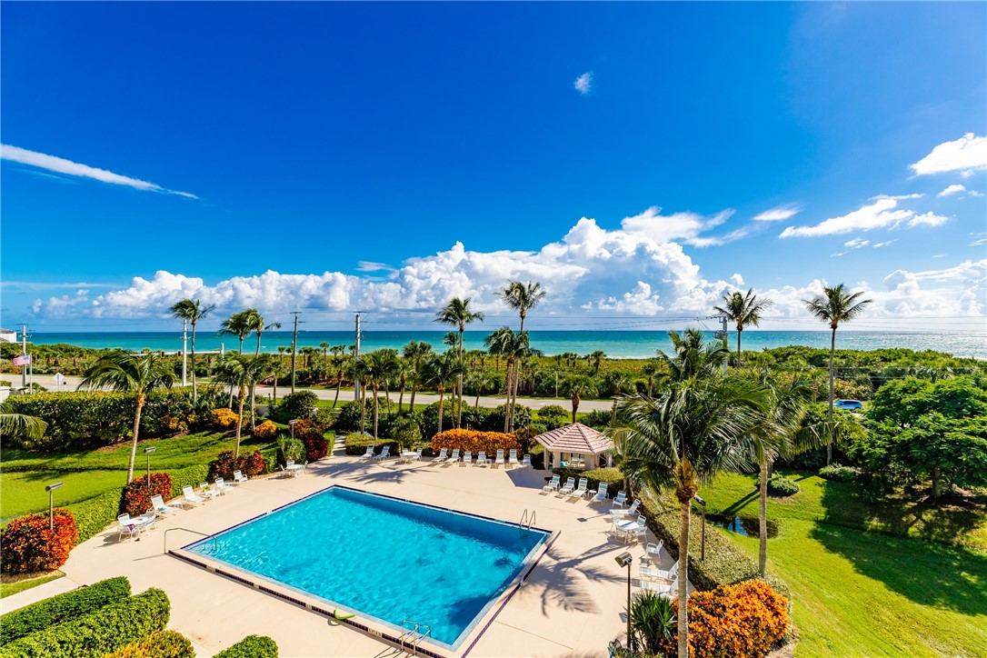 5047 N Highway A1A 401