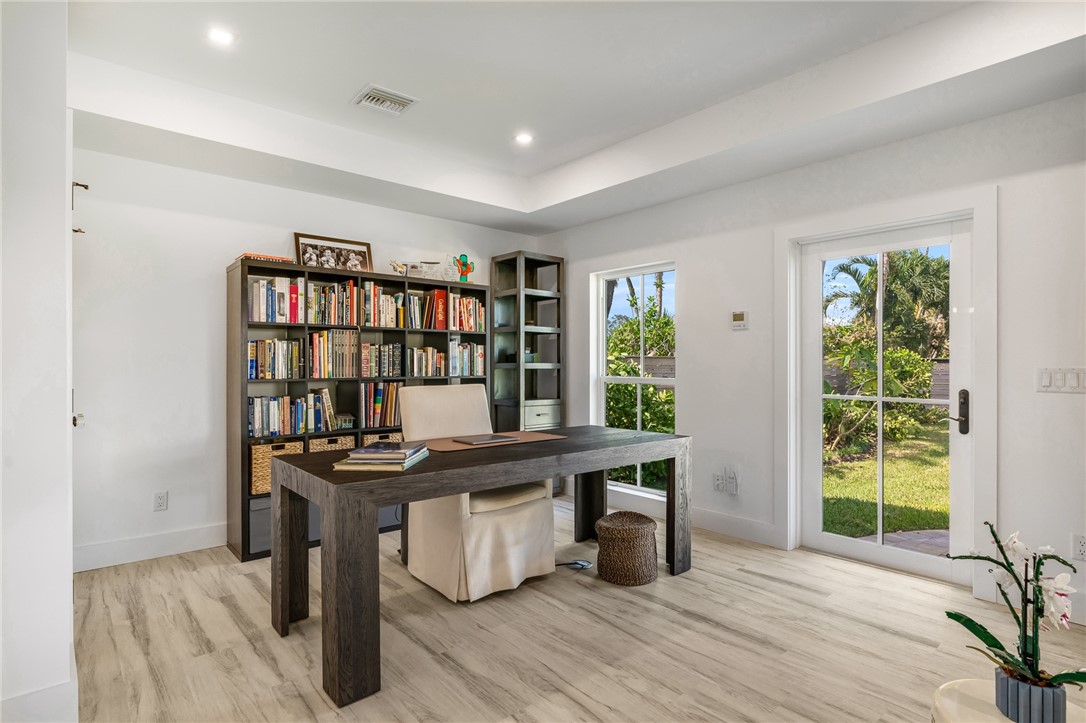 606 Bougainvillea Lane