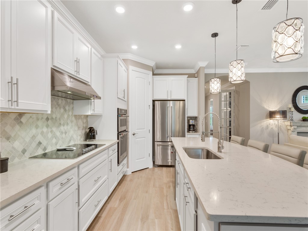 5045 Monroe Circle