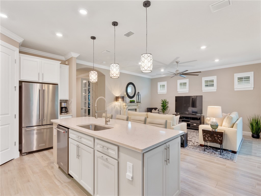 5045 Monroe Circle