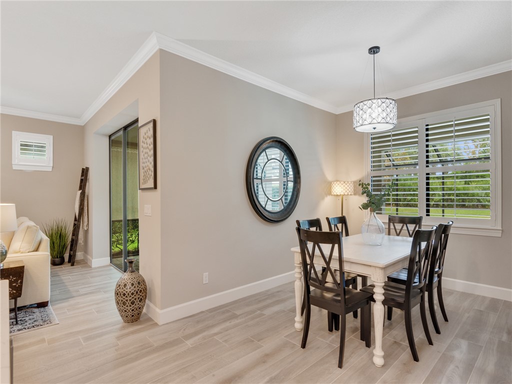 5045 Monroe Circle