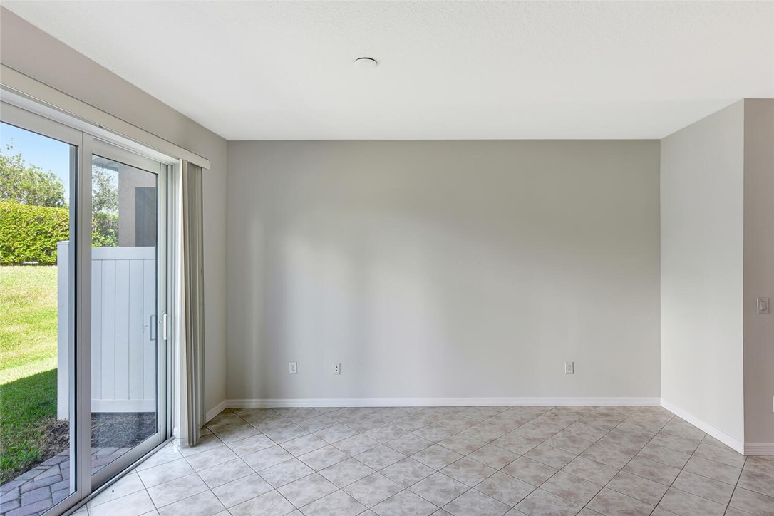 1081 Normandie Way