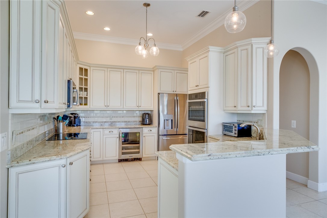 5555 Las Brisas Drive