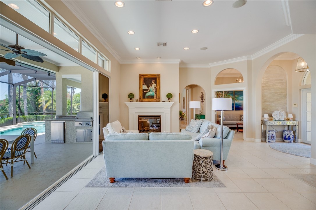 5555 Las Brisas Drive