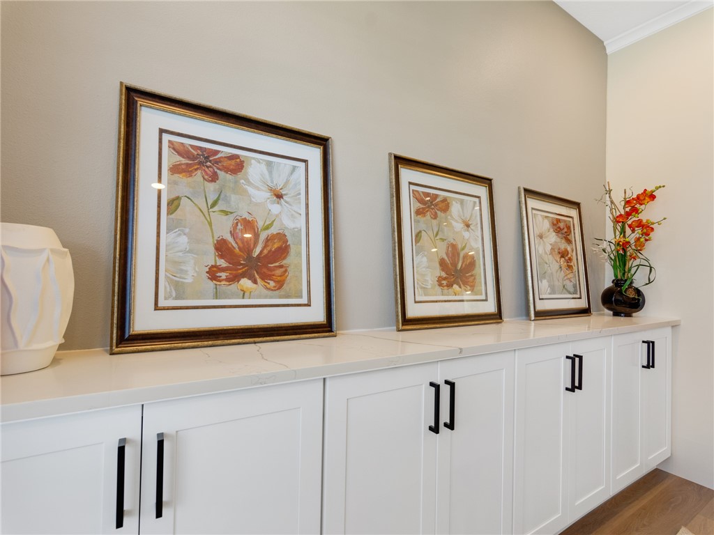 1209 Scarlet Oak Circle