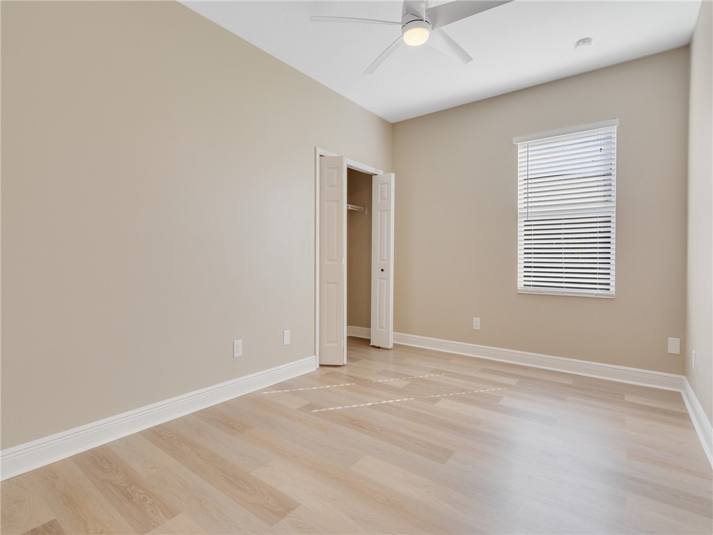 1209 Scarlet Oak Circle