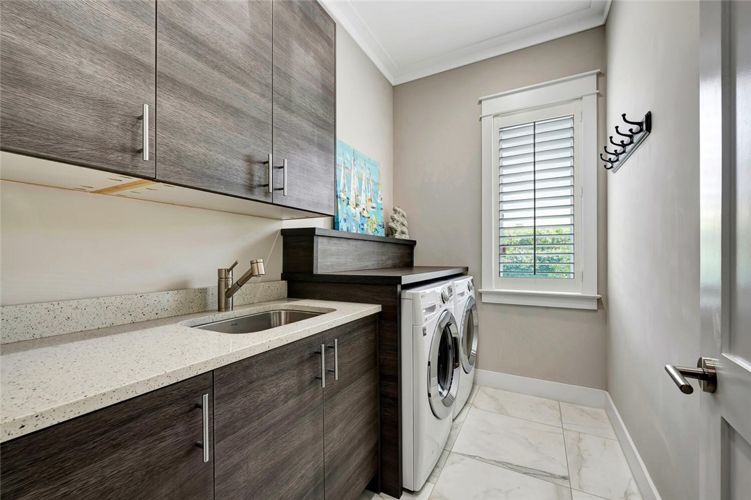 10 Tarpon Drive
