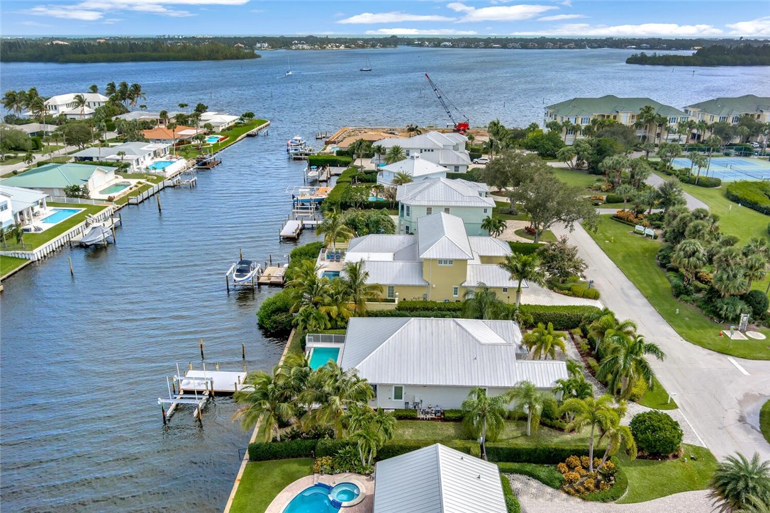 10 Tarpon Drive