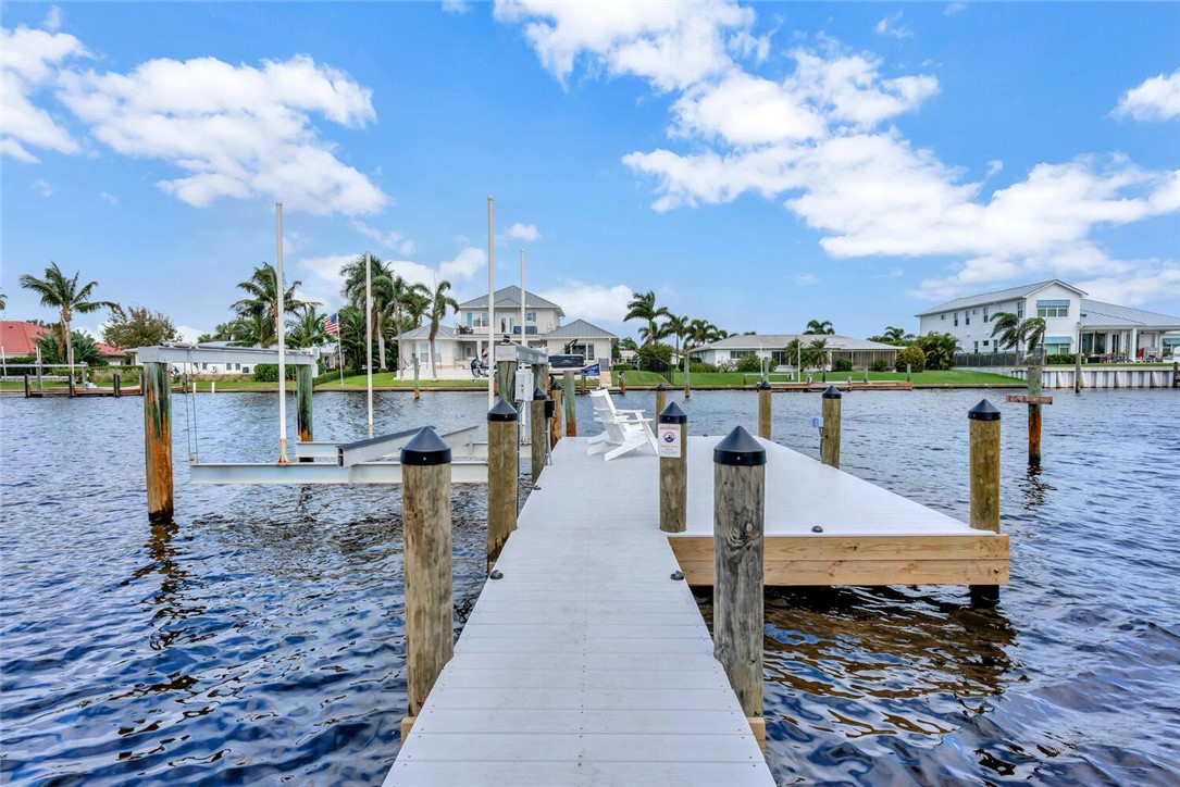 10 Tarpon Drive