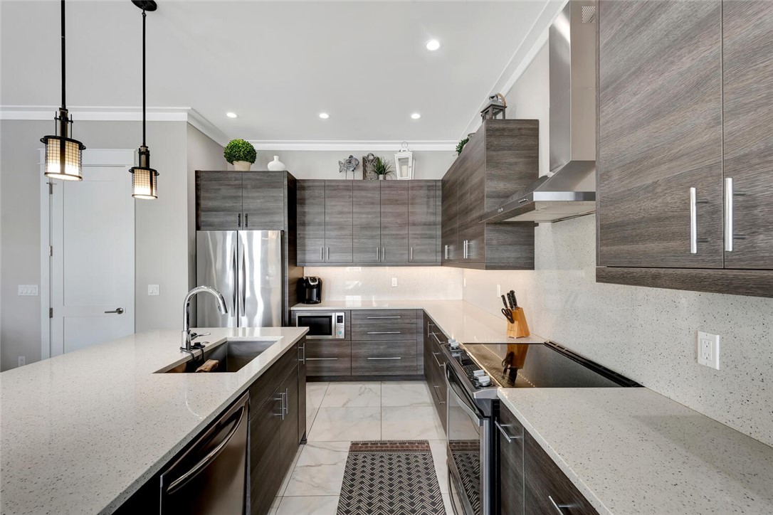 10 Tarpon Drive