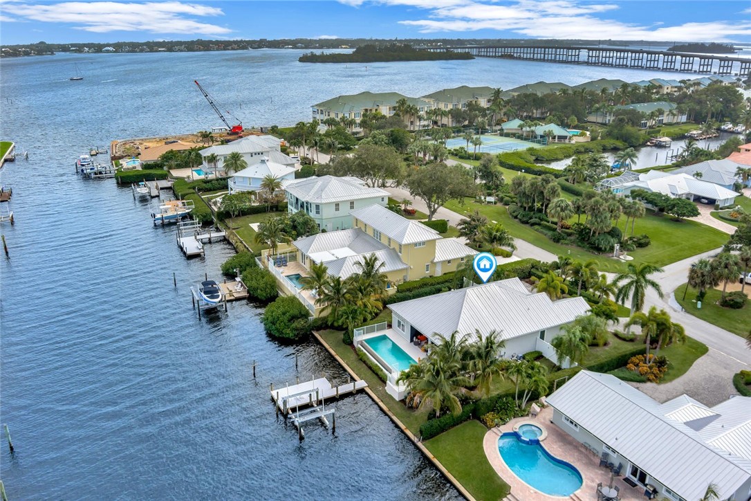 10 Tarpon Drive