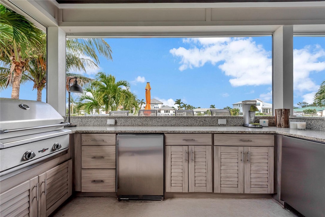 10 Tarpon Drive