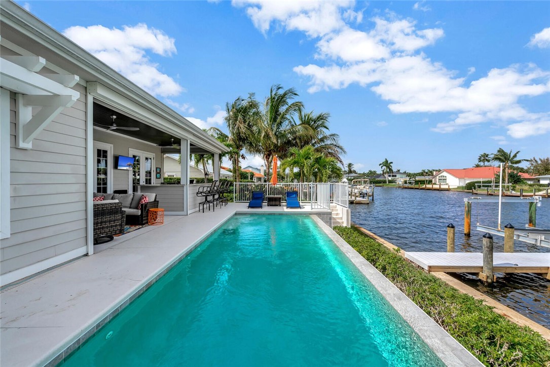 10 Tarpon Drive