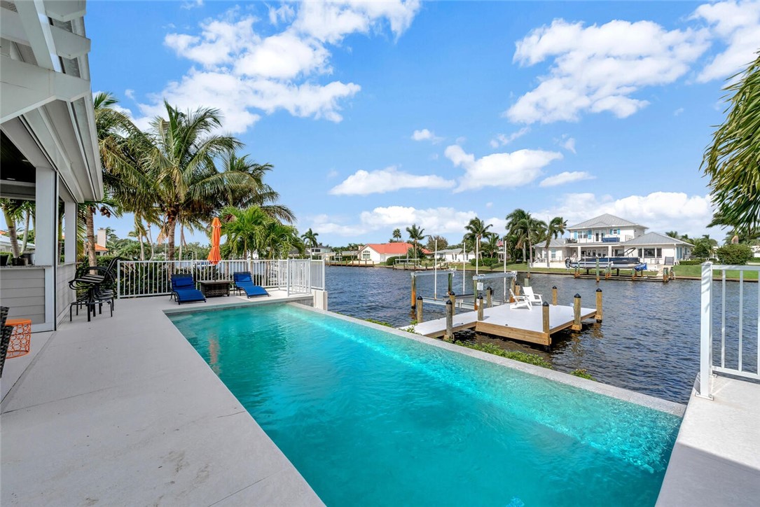 10 Tarpon Drive