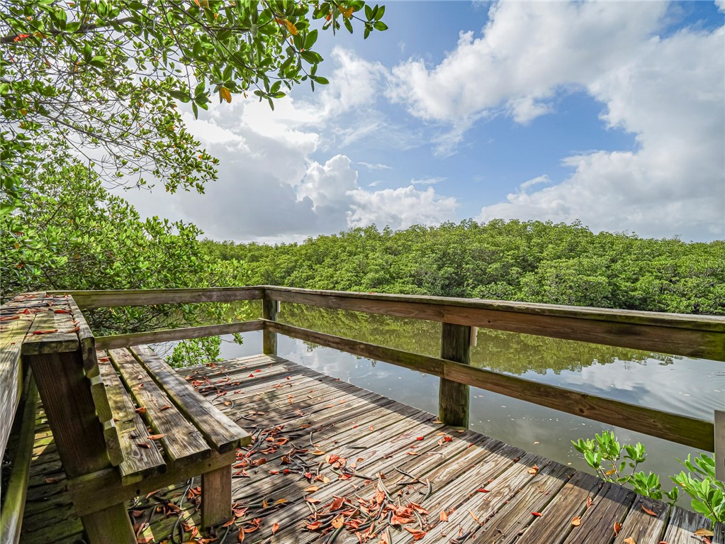 4949 N Highway A1a 212