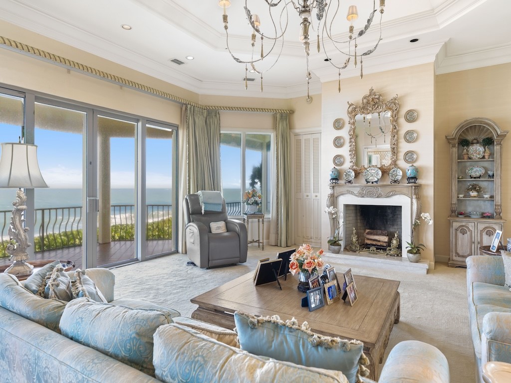 186 Ocean Way