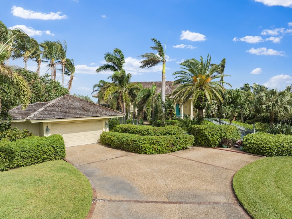 186 Ocean Way
