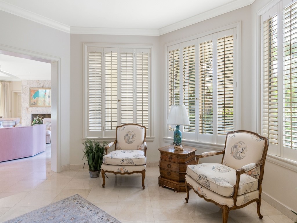 186 Ocean Way