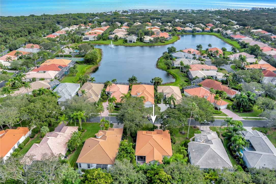851 Island Club Square