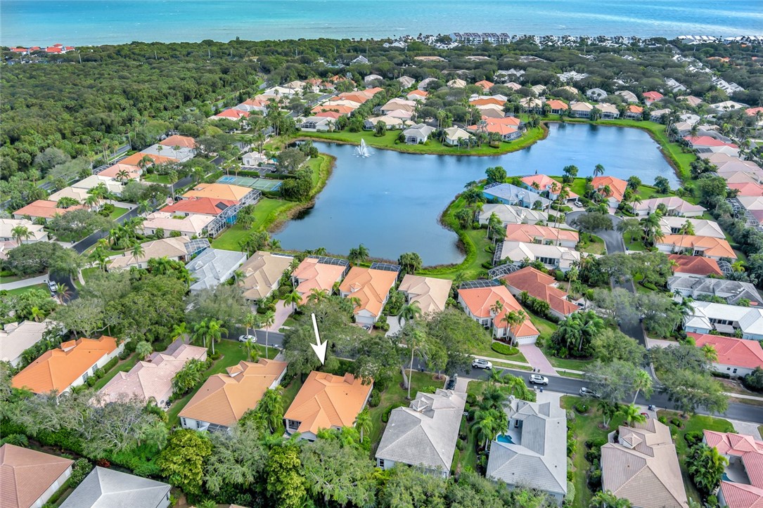 851 Island Club Square