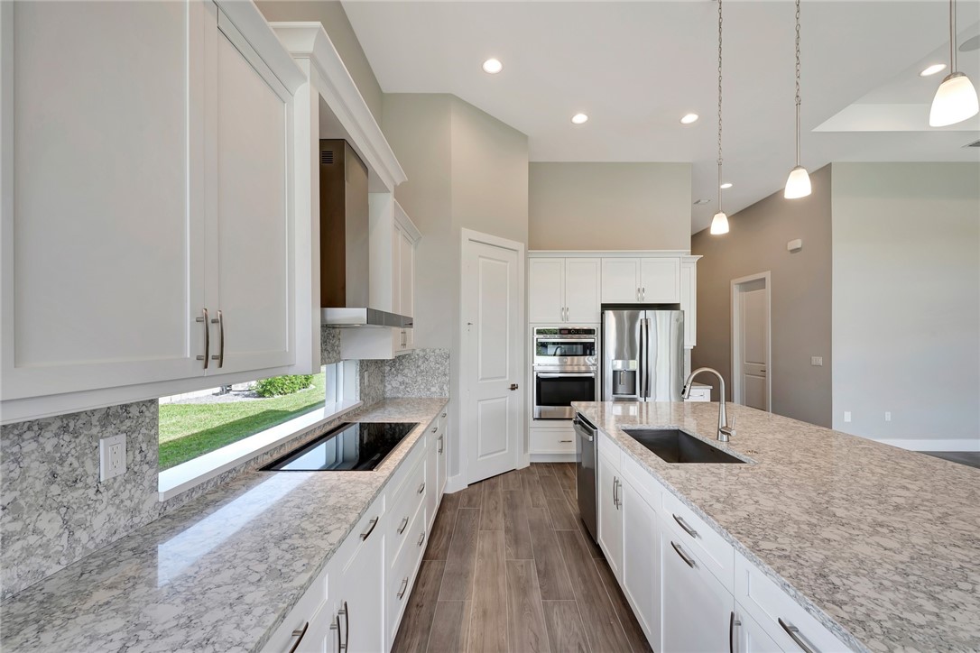 9321 Orchid Cove Circle