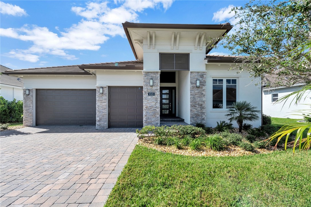 9321 Orchid Cove Circle