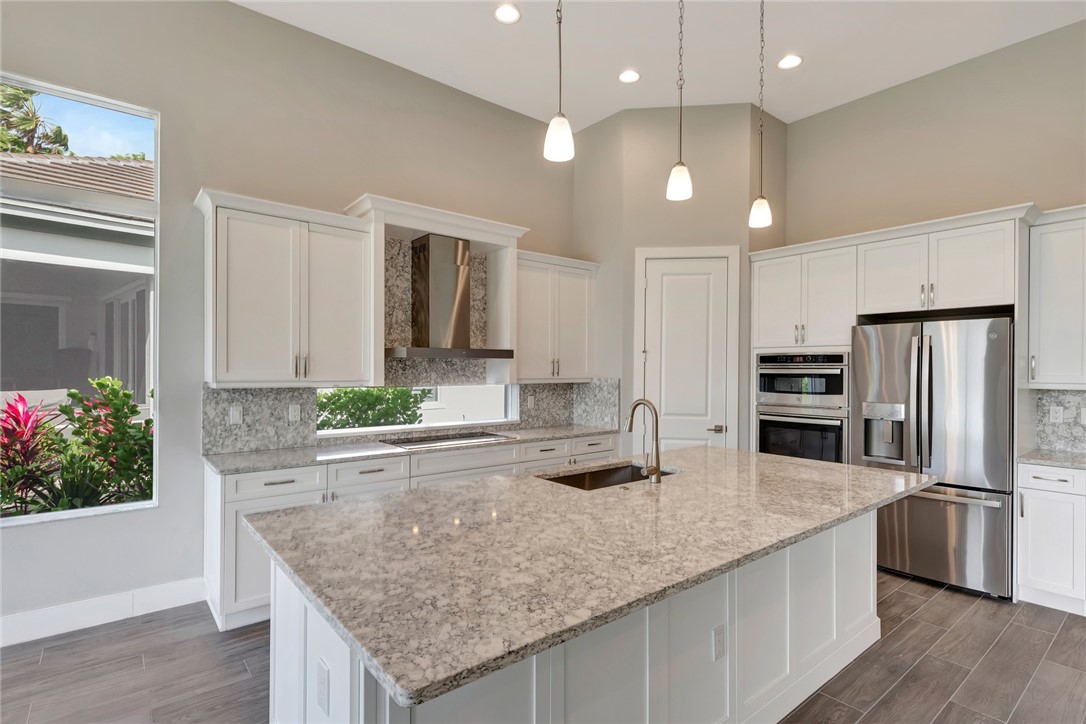 9321 Orchid Cove Circle