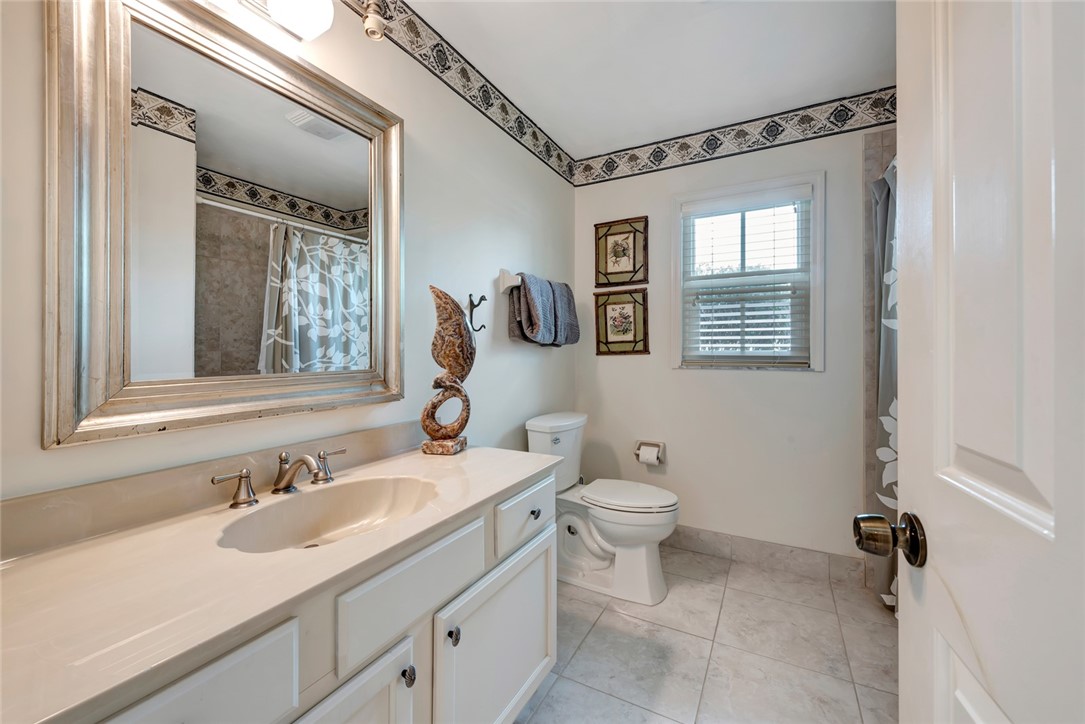 1033 Crescent Beach Road