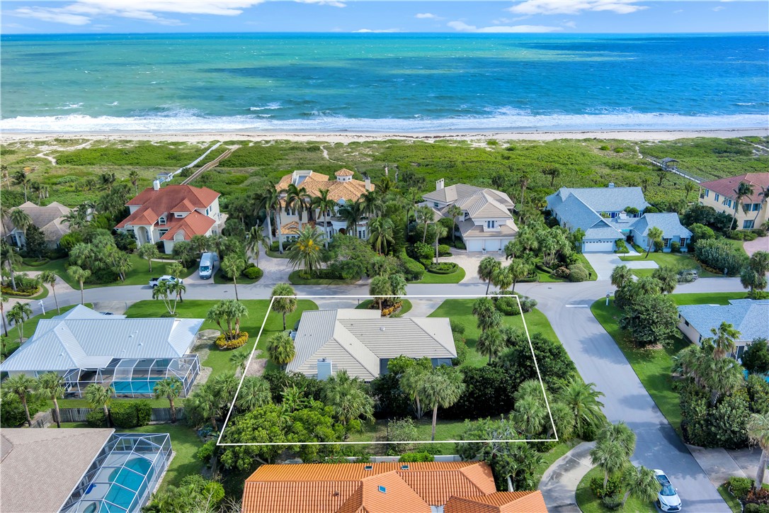1033 Crescent Beach Road