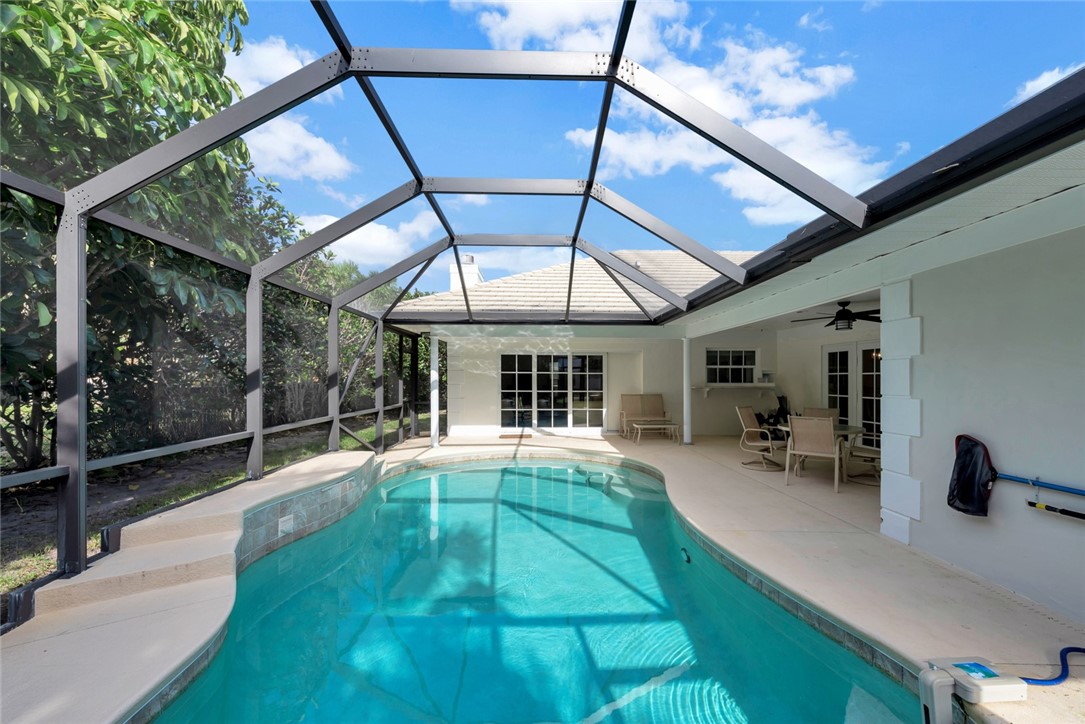 1033 Crescent Beach Road