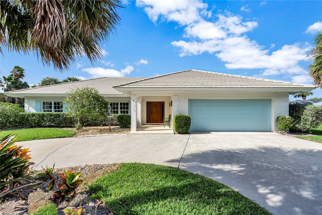 1033 Crescent Beach Road