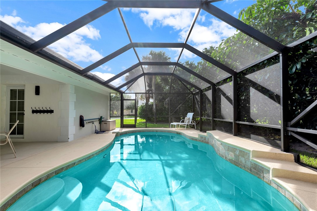 1033 Crescent Beach Road