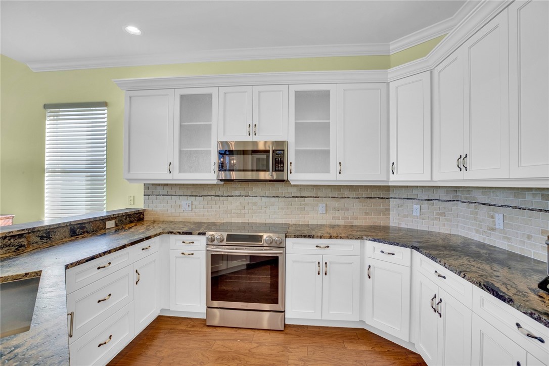 1690 Saint Davids Lane
