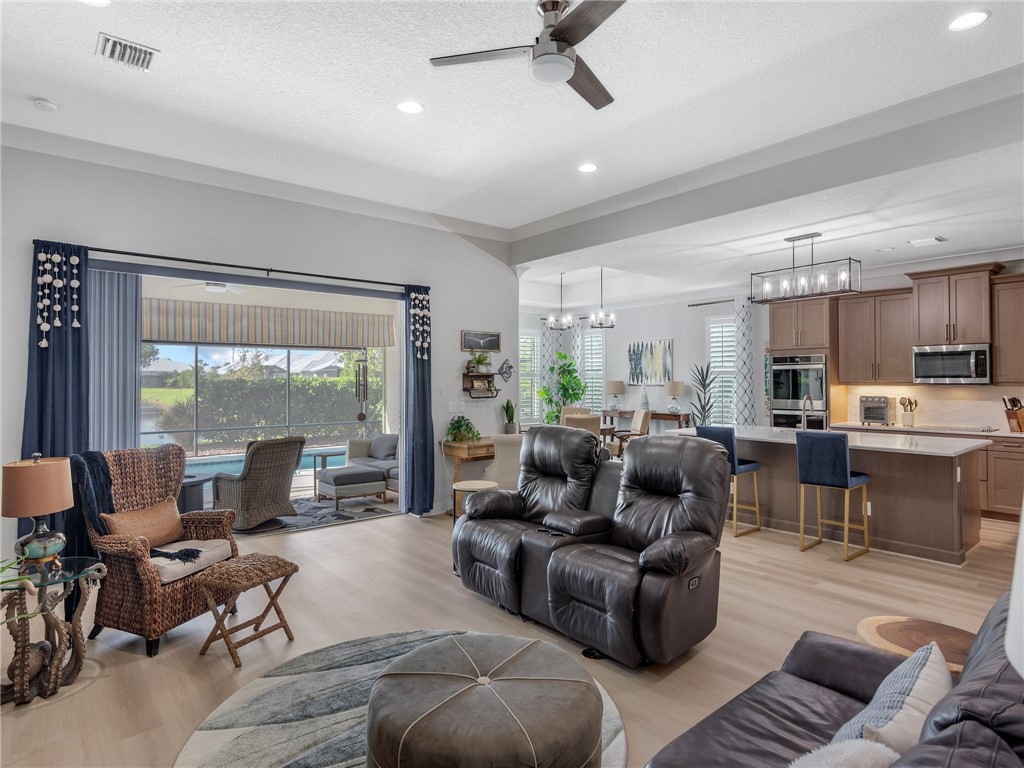 4736 Arabella Circle