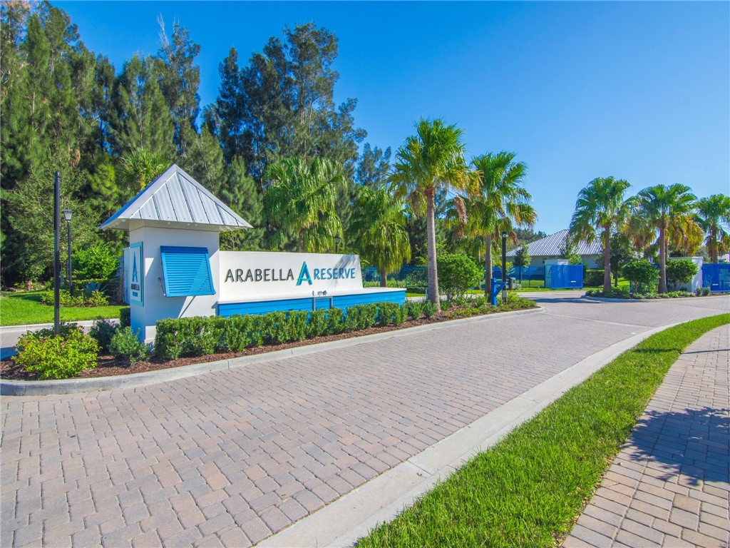 4736 Arabella Circle