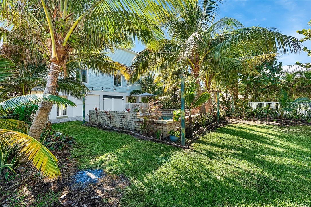 1810 E Sandpiper Road