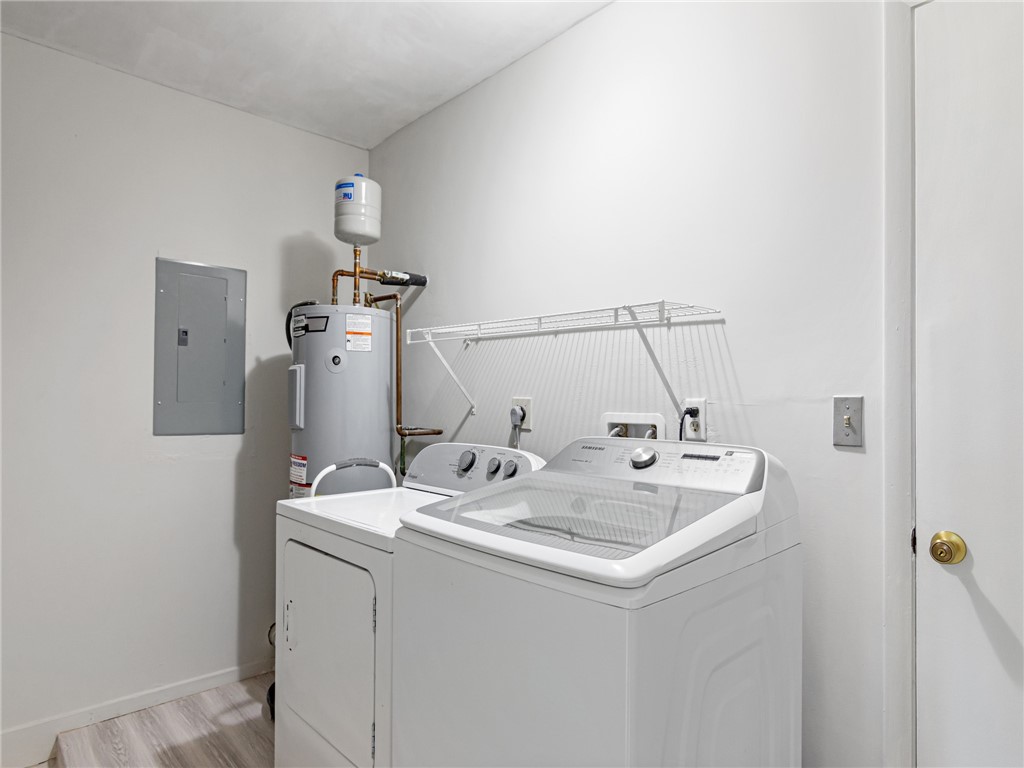1123 38th Avenue SW