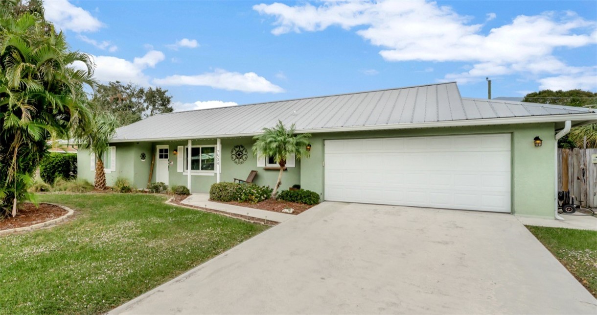 7504 Kenwood Road
