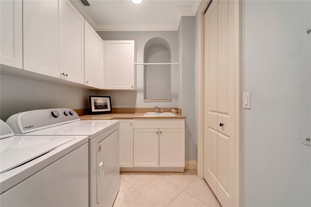 110 Island Plantation Terrace 102