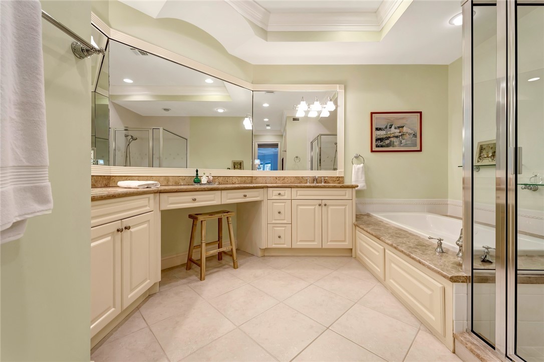 110 Island Plantation Terrace 102