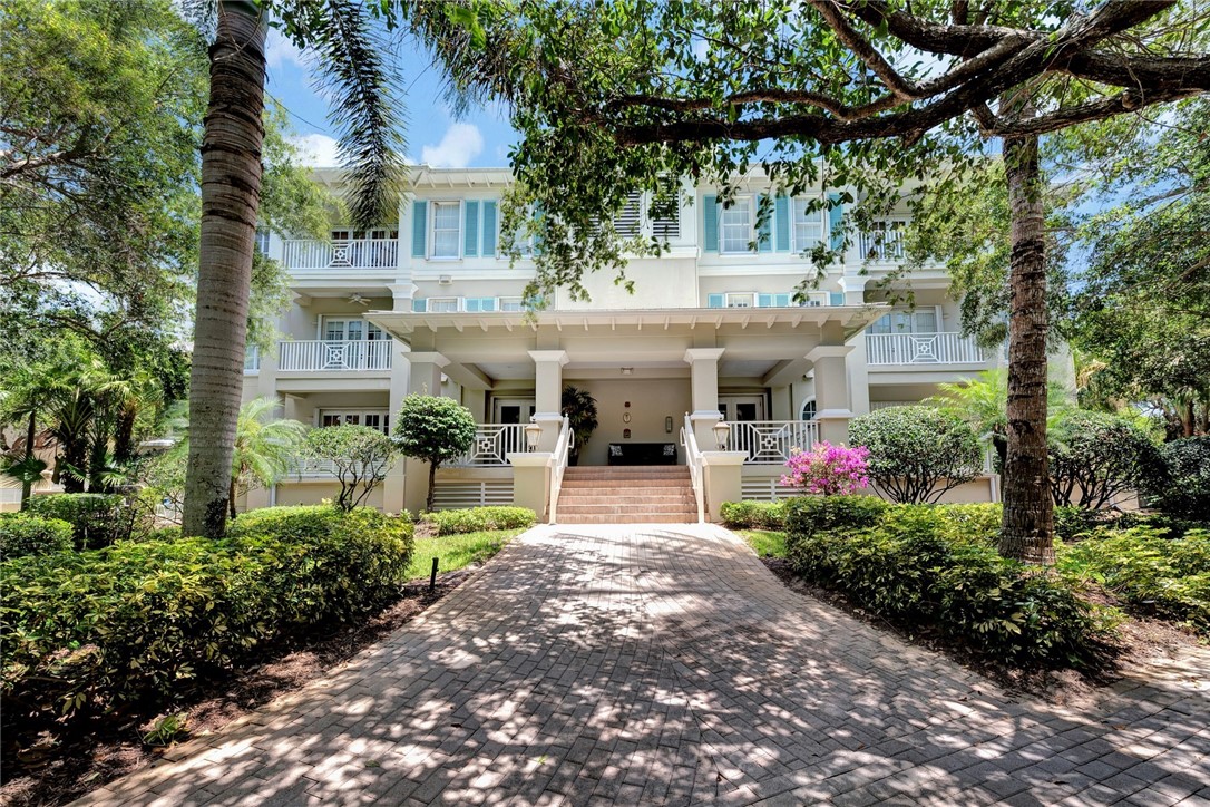 110 Island Plantation Terrace 102