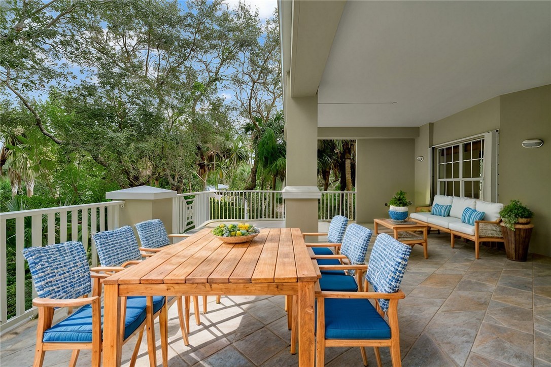110 Island Plantation Terrace 102