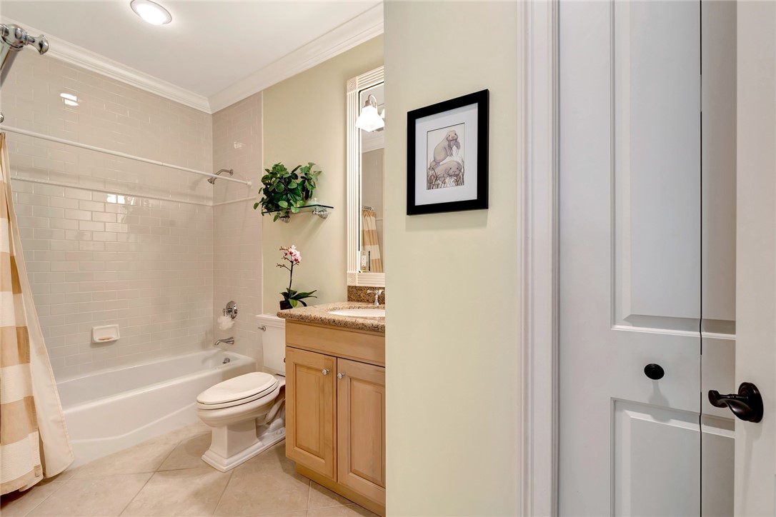 110 Island Plantation Terrace 102