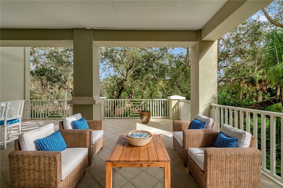 110 Island Plantation Terrace 102